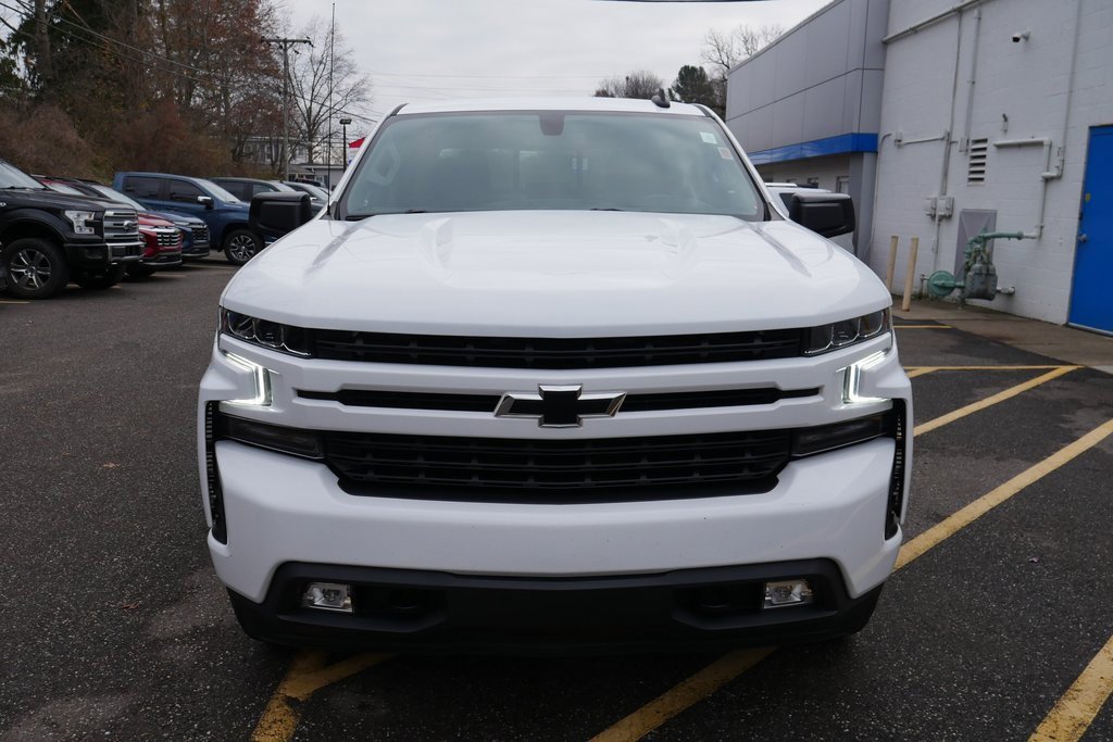 Used 2022 Chevrolet Silverado 1500 RST w/ LPO, Blackout Package image 3