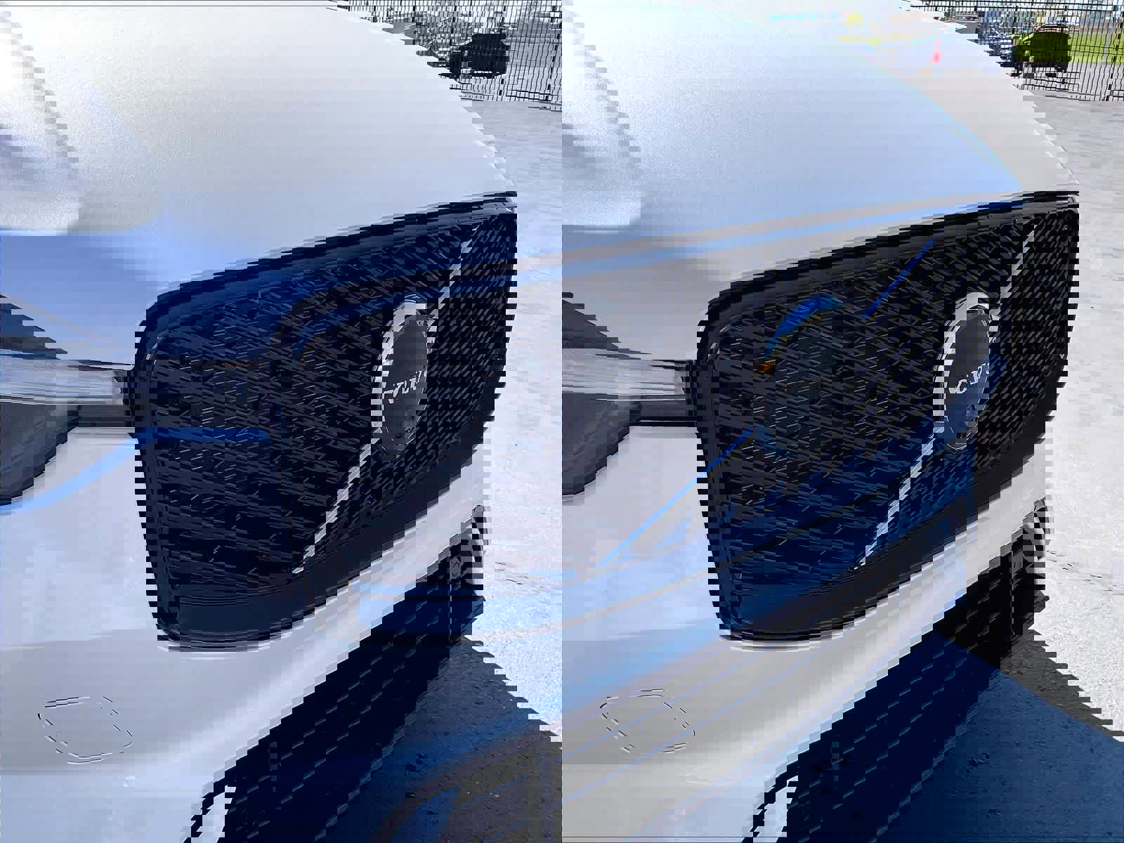 New 2026 Volvo XC60 B5 Plus w/ Climate Package image 33