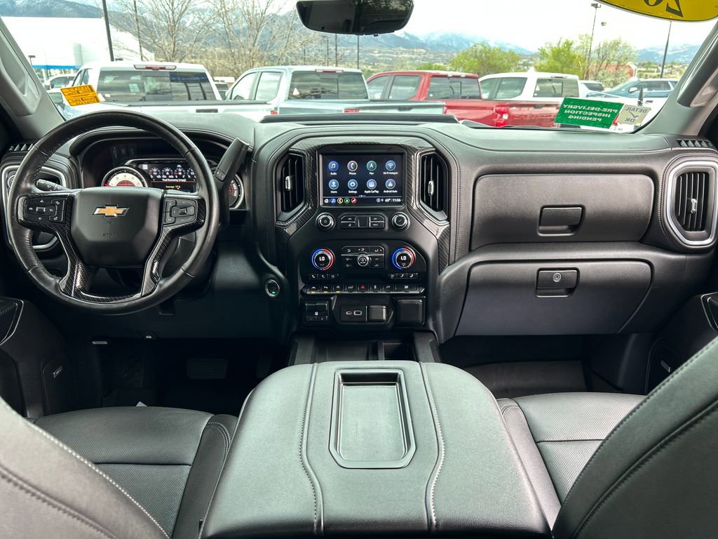 Used 2021 Chevrolet Silverado 1500 LTZ w/ Technology Package AWD/4WD image 11