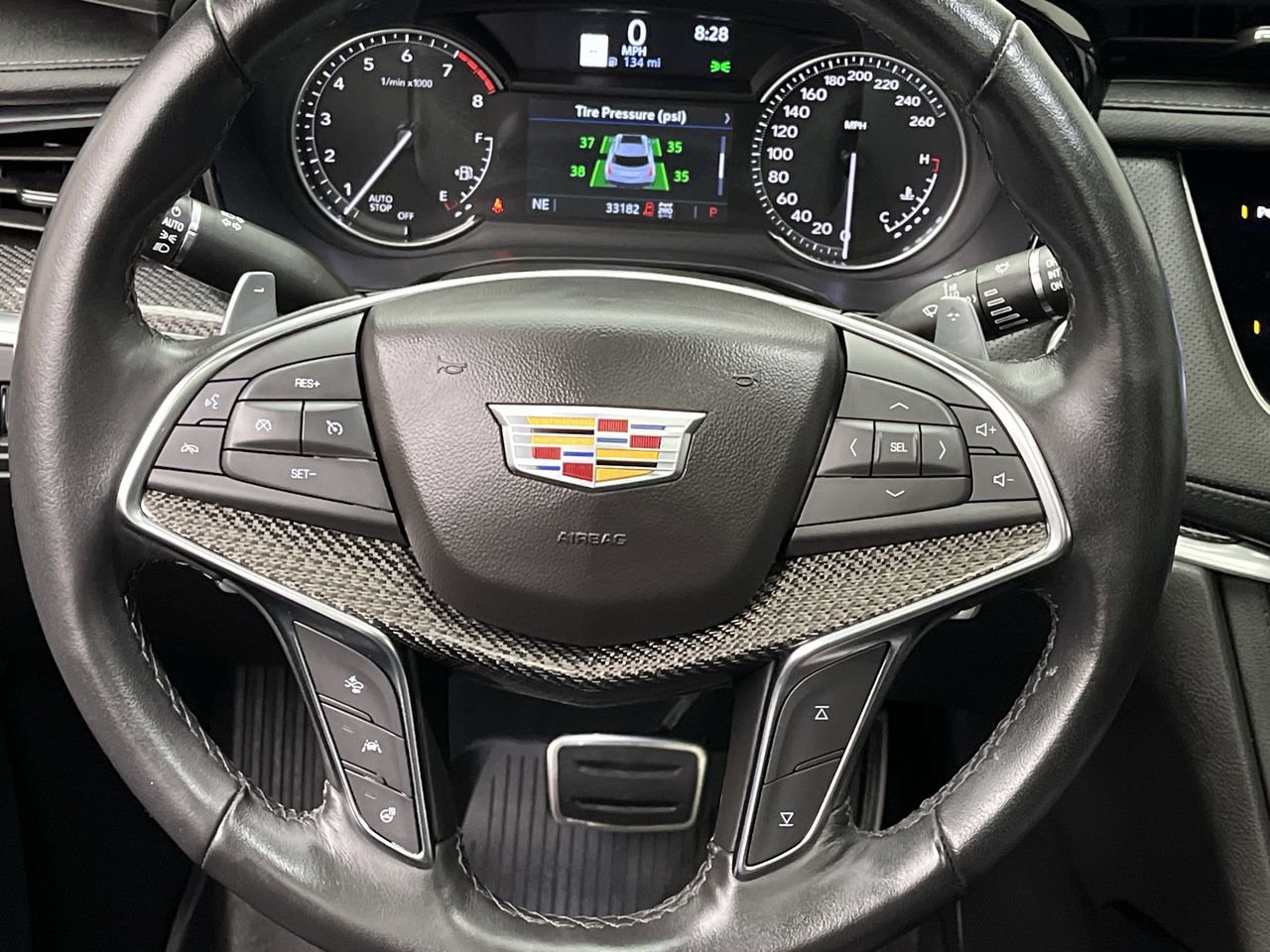 Certified 2024 Cadillac XT5 Sportv w/ LPO, Floor Liner Package AWD/4WD image 16