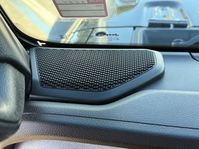 Used 2024 Jeep Gladiator Sport image 15