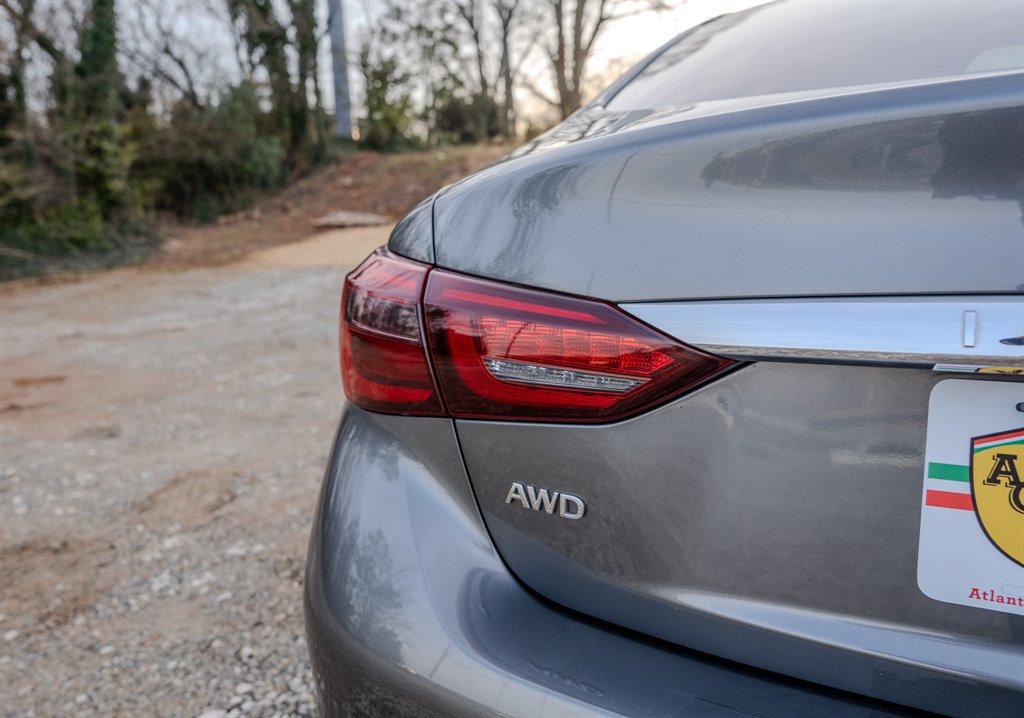 Used 2018 INFINITI Q50 Sport image 10