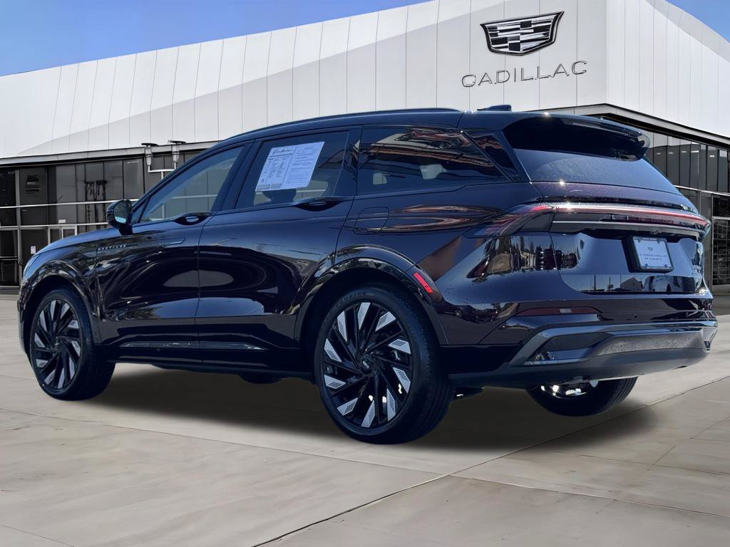 Used 2025 Lincoln Nautilus Reserve w/ Jet Appearance Package AWD/4WD image 6