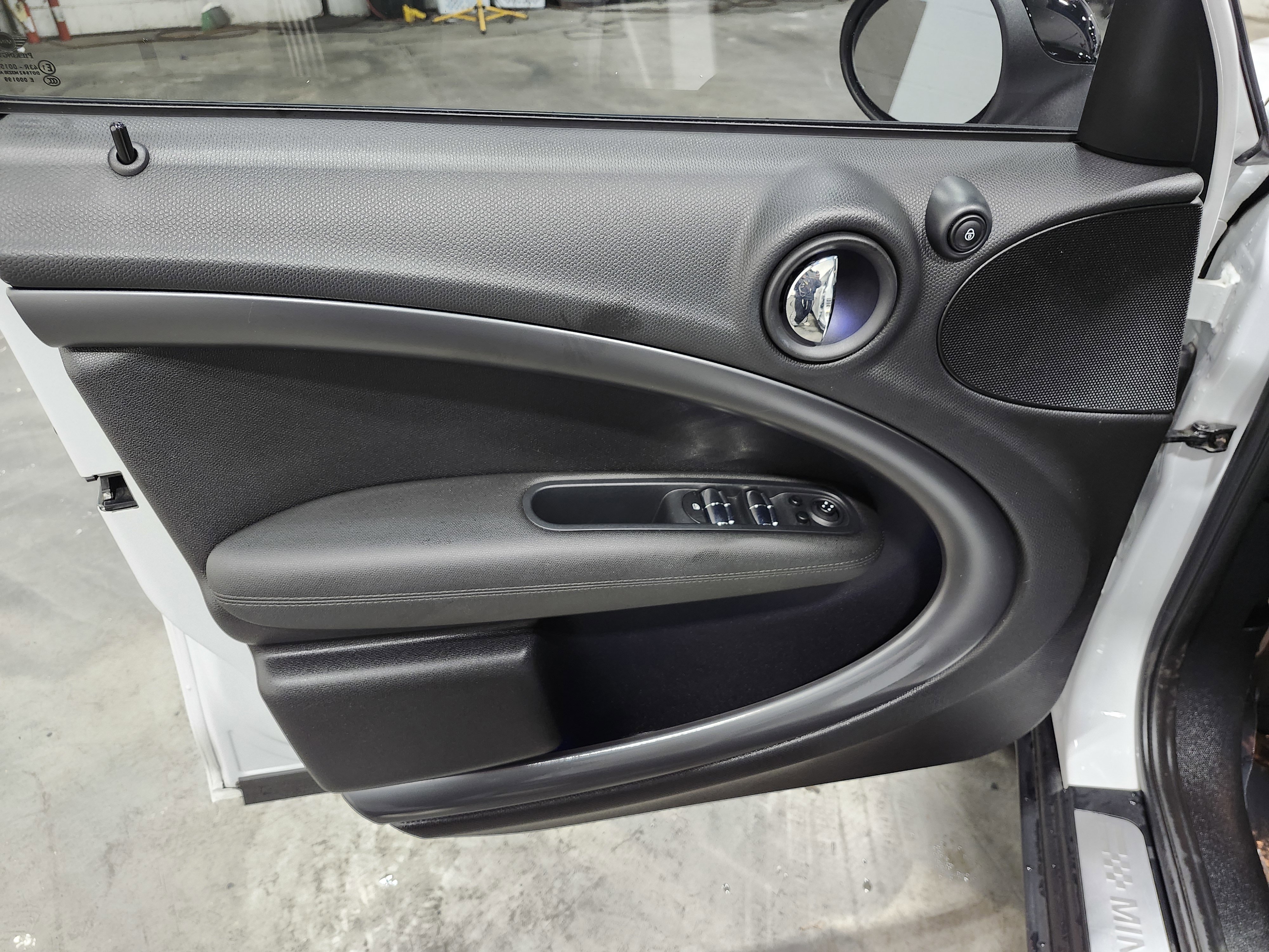 Used 2013 MINI Cooper Countryman S image 27