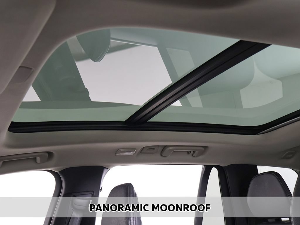 Used 2024 Volvo XC90 B6 Plus w/ Protection Package Premier AWD/4WD image 4