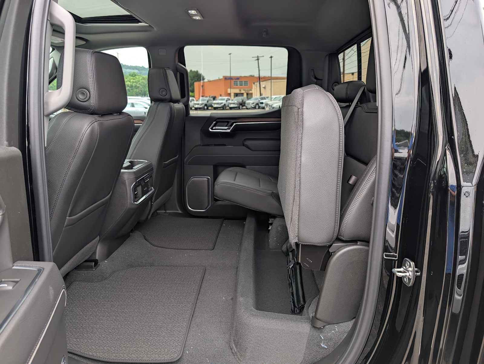 New 2026 GMC Sierra 1500 Denali w/ Technology Package AWD/4WD image 22