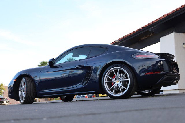 Used 2017 Porsche 718 Cayman S RWD image 17