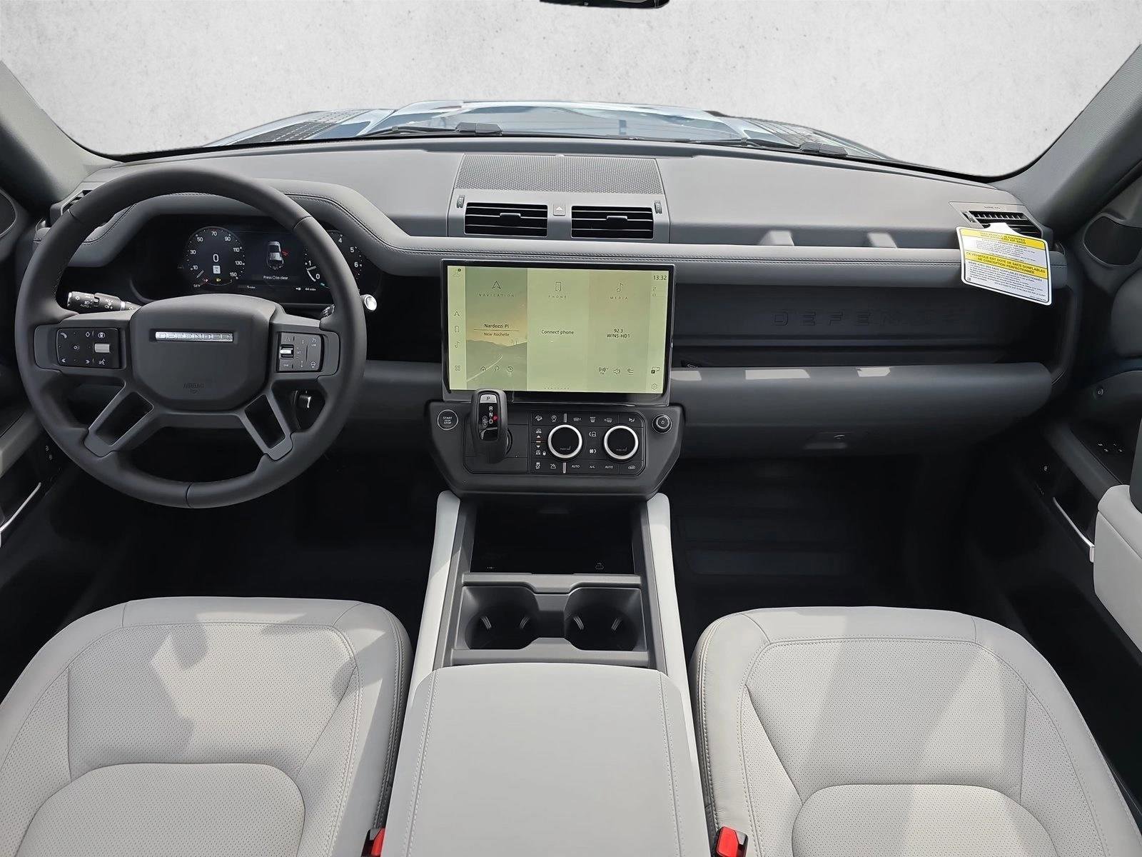 New 2026 Land Rover Defender 110 S AWD/4WD image 9