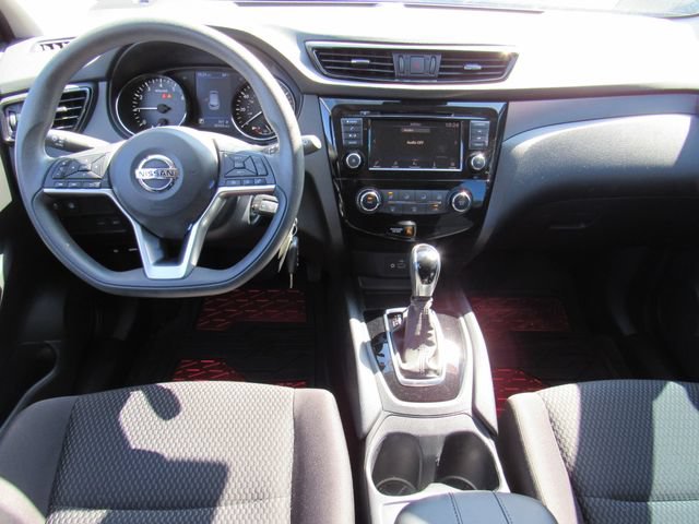 Used 2020 Nissan Rogue Sport S w/ Appearance Package FWD image 16