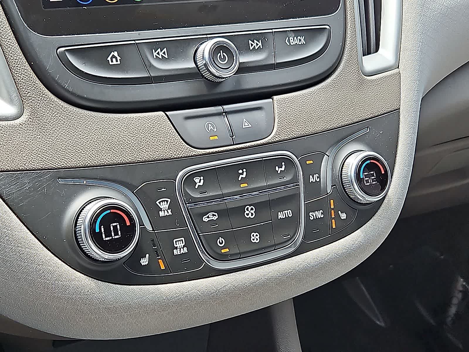 Used 2023 Chevrolet Malibu LT w/ Driver Confidence Package FWD image 23