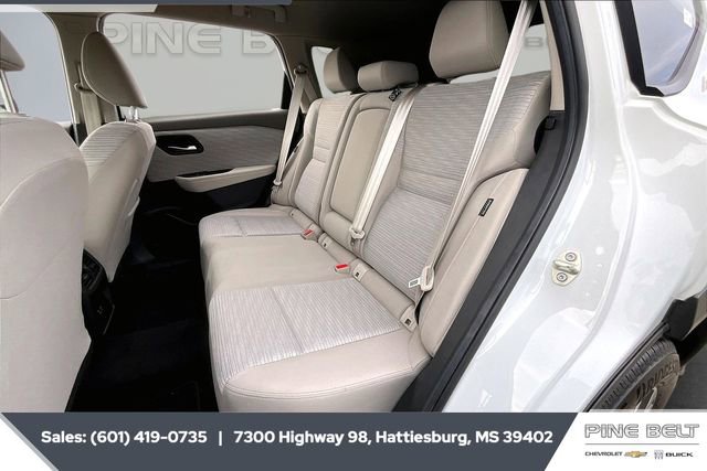 Used 2023 Nissan Rogue SV image 19