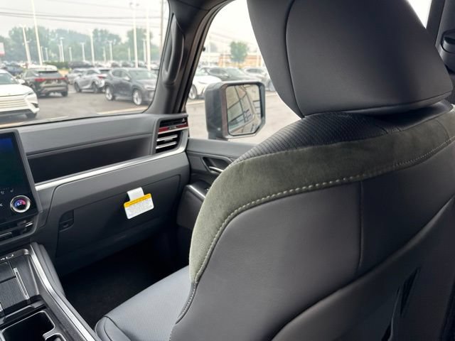 New 2026 Lexus GX 550 AWD/4WD image 33