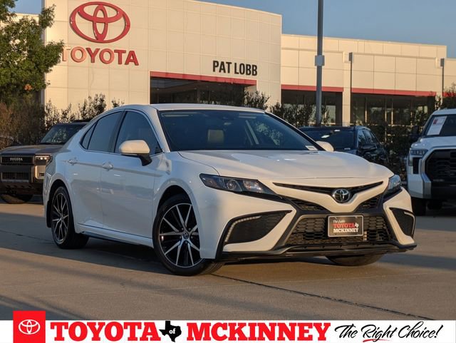 Used 2023 Toyota Camry SE