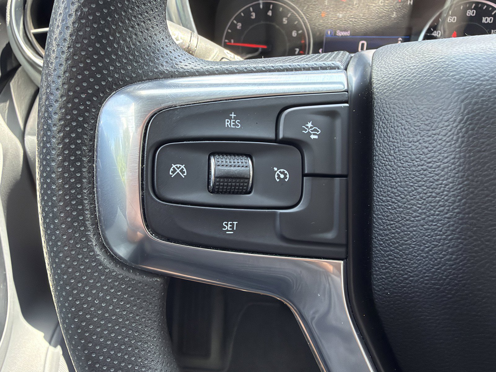 Used 2022 Chevrolet Blazer LT FWD image 24