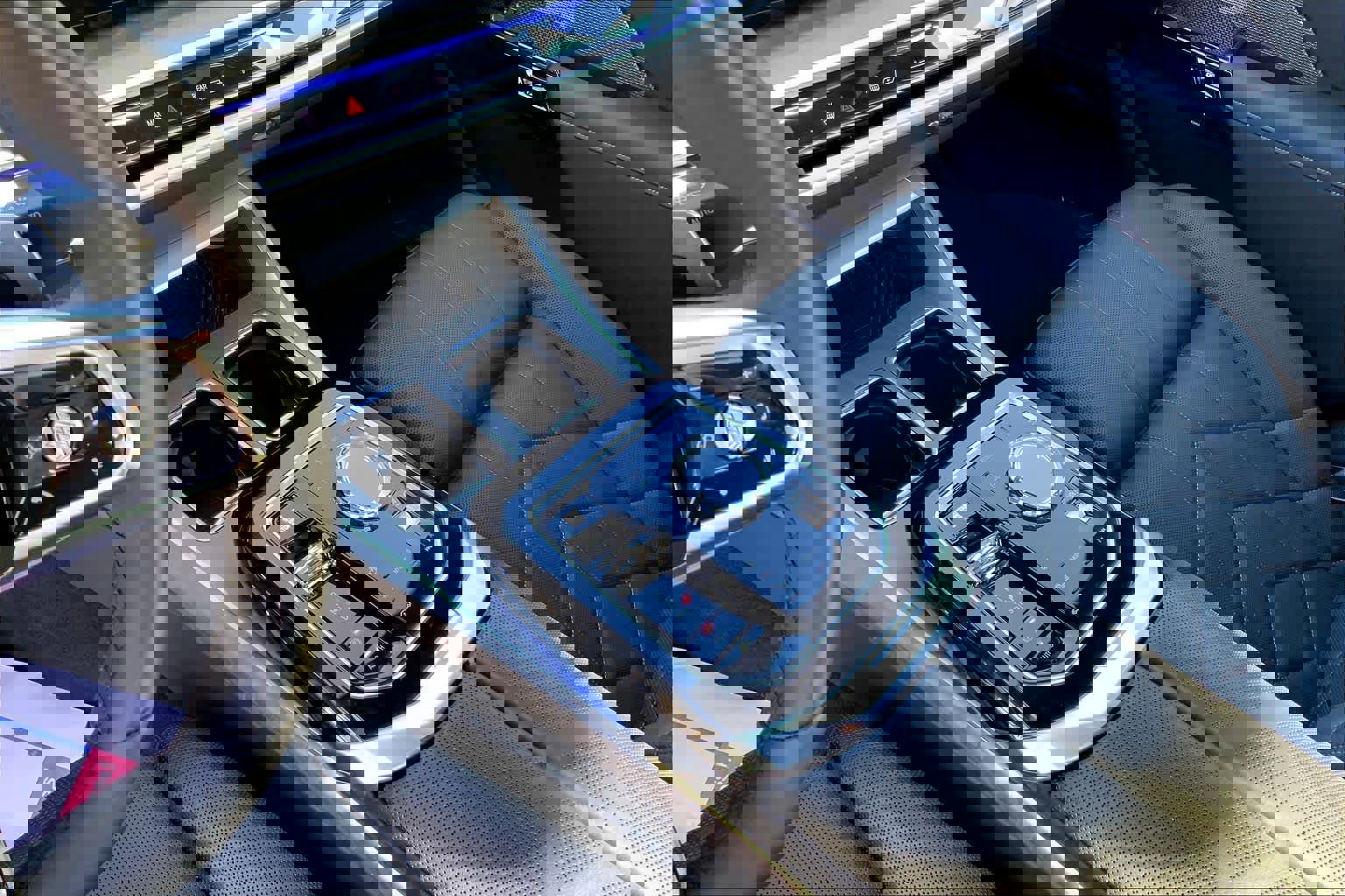 New 2025 BMW 760i xDrive w/ Luxury Rear Seating Package image 7