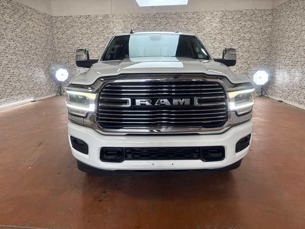 Used 2024 RAM 2500 Laramie AWD/4WD image 2