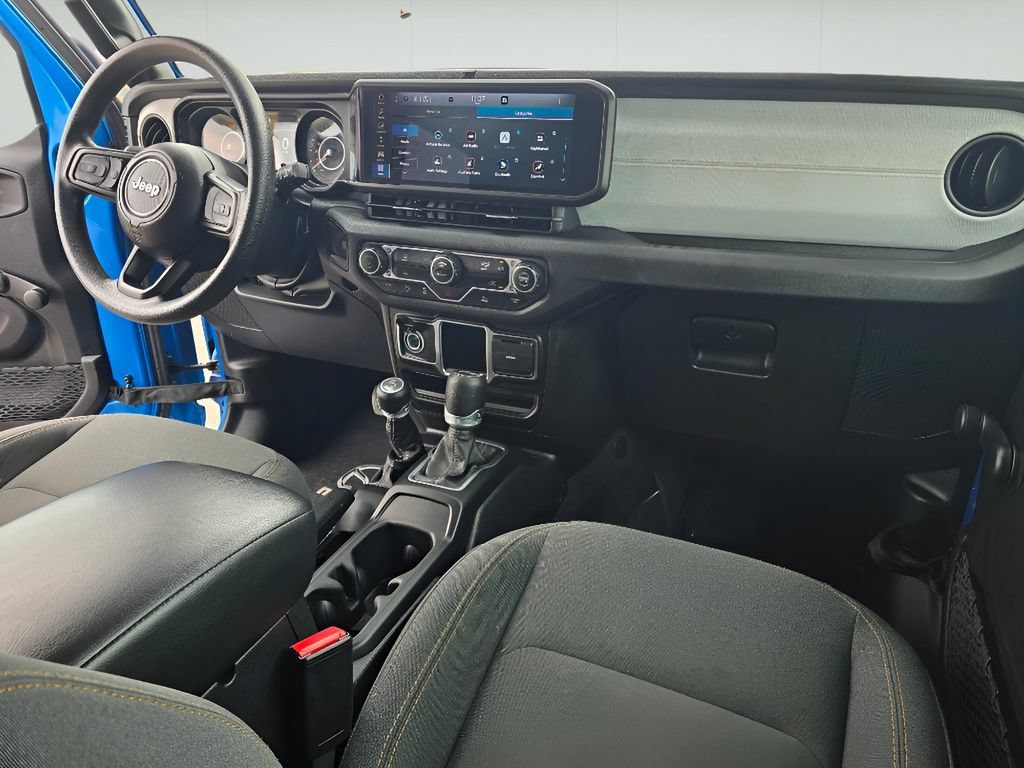 Used 2024 Jeep Wrangler Sport AWD/4WD image 13
