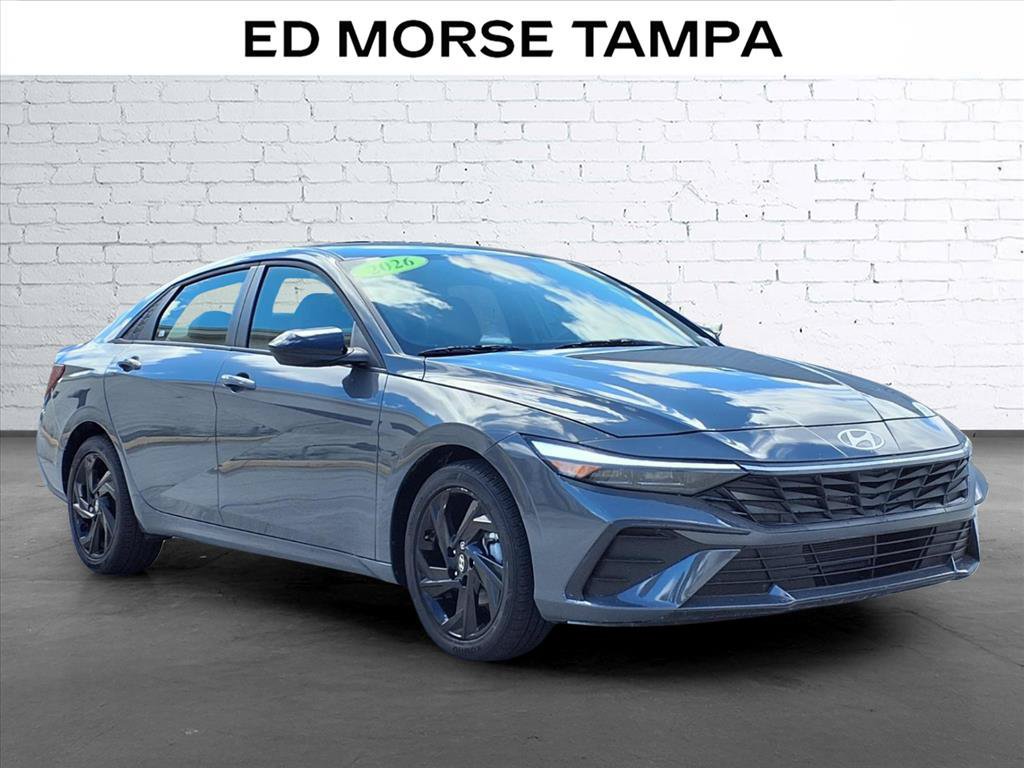 Used 2026 Hyundai Elantra Sport FWD image 5