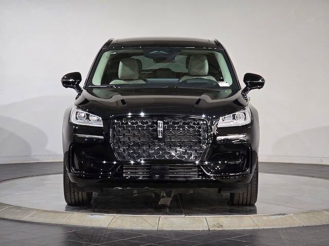 New 2025 Lincoln Corsair Reserve w/ Equipment Group 202A image 7