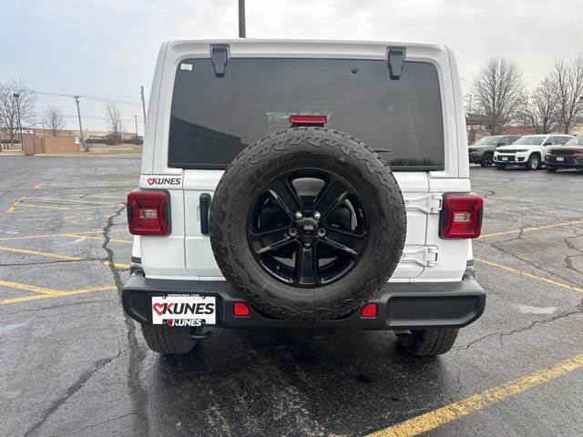 Used 2023 Jeep Wrangler Altitude image 13