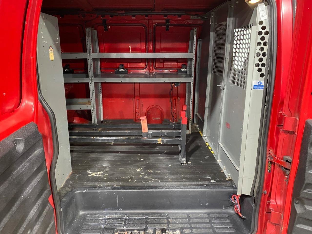 Used 2008 Chevrolet Express 3500 3500 Cargo w/ Chrome Appearance Package image 18