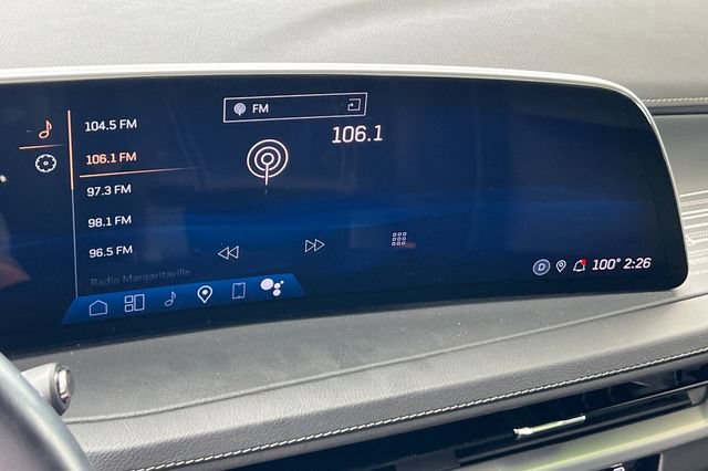 Used 2024 Cadillac XT4 Premium Luxury AWD/4WD image 25