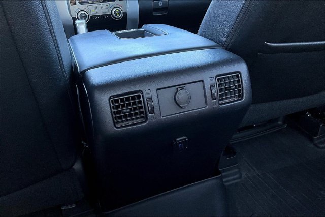 Used 2019 Toyota Tundra Limited RWD image 11