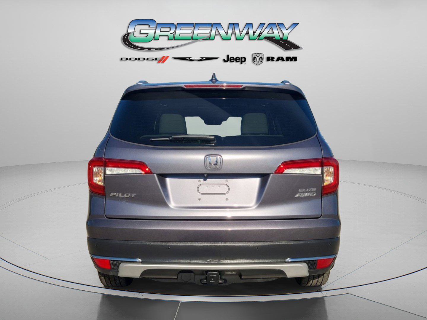 Used 2021 Honda Pilot Elite image 2