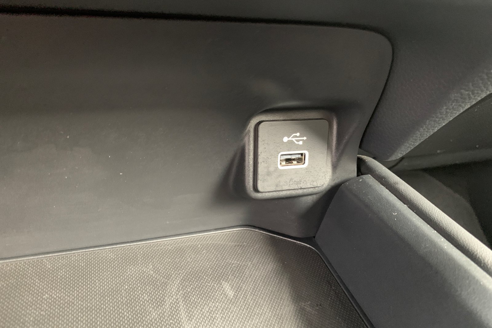 Used 2024 Honda HR-V Sport image 35