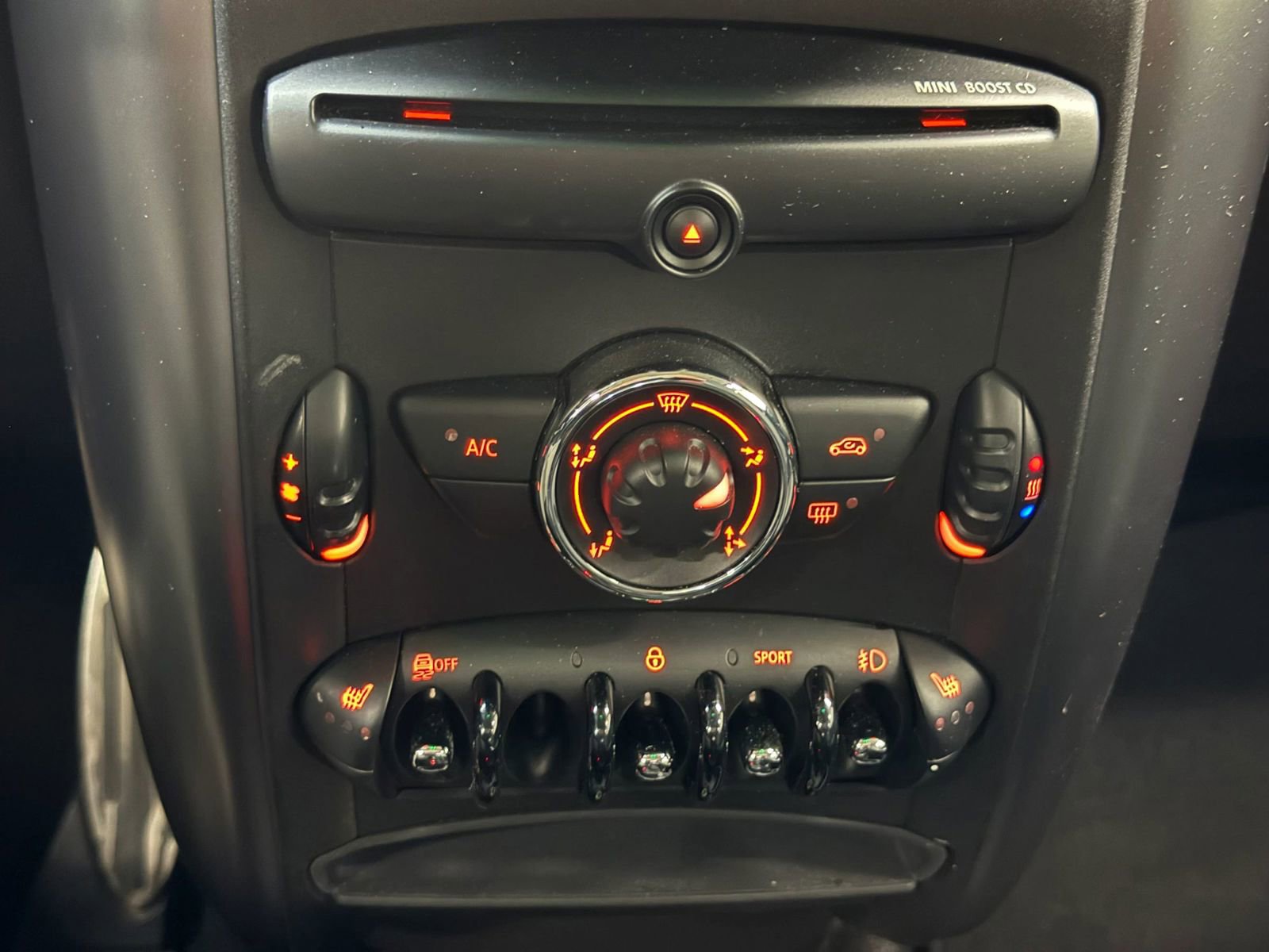 Used 2014 MINI Cooper Paceman S image 29