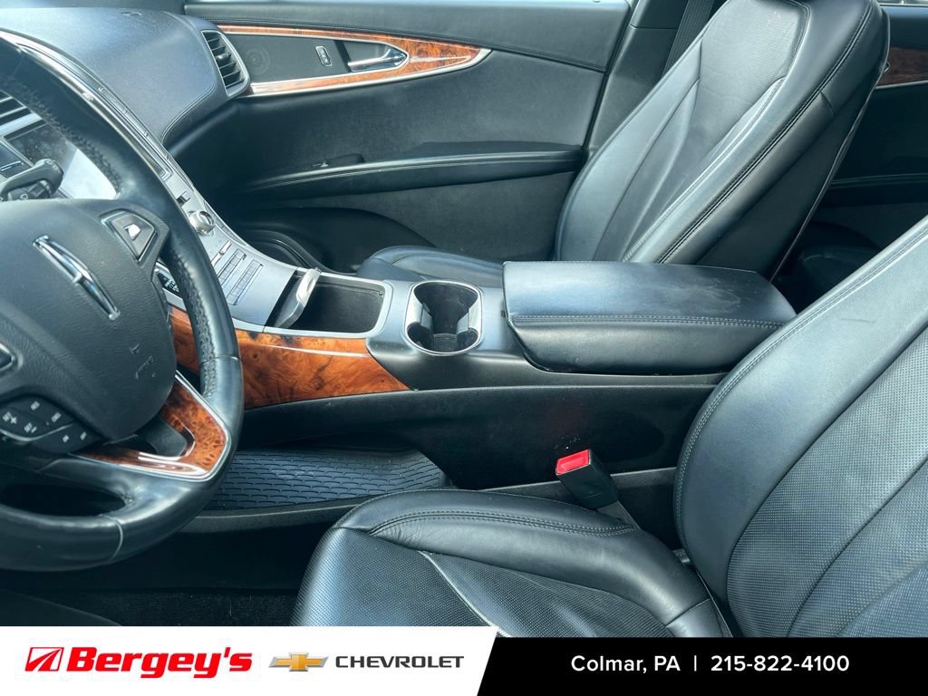 Used 2017 Lincoln MKX Reserve AWD/4WD image 9