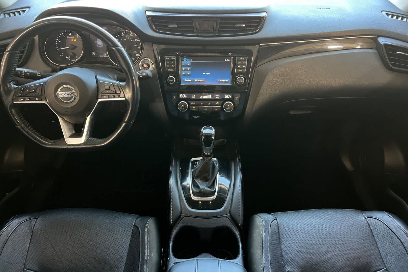 Used 2017 Nissan Rogue Sport SL FWD image 4