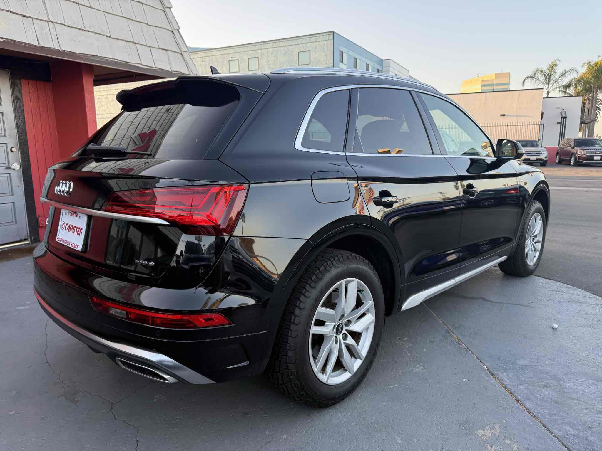 Used 2022 Audi Q5 2.0T Premium w/ Convenience Package image 23