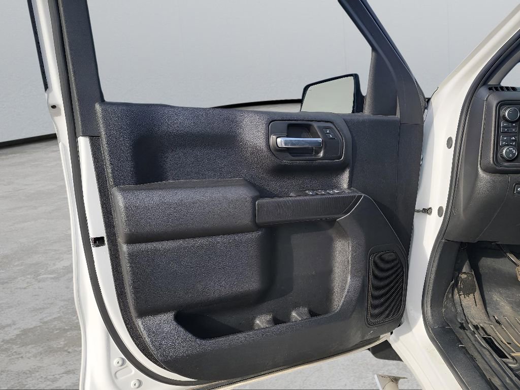 Used 2025 Chevrolet Silverado 1500 W/T w/ WT Value Package image 11