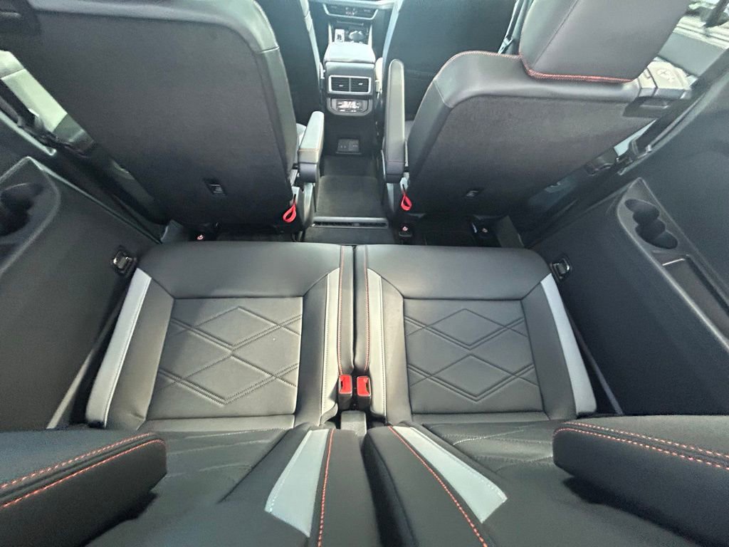 Used 2026 Volkswagen Atlas Peak Edition AWD/4WD image 48
