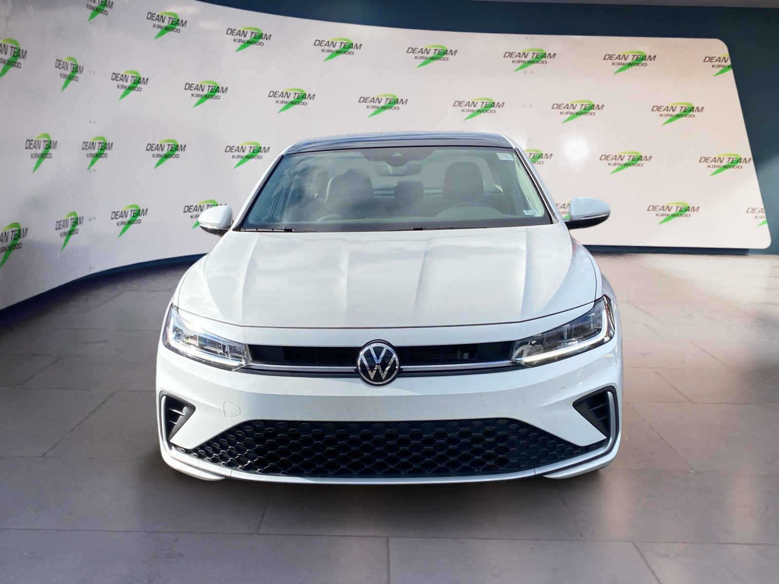 Used 2025 Volkswagen Jetta SEL image 6