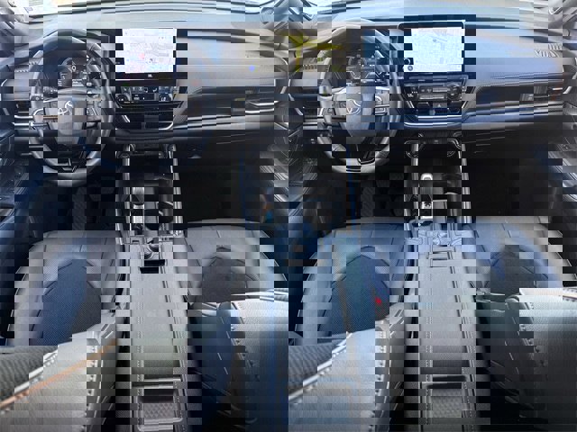 Used 2025 Toyota Grand Highlander AWD Hybrid image 11