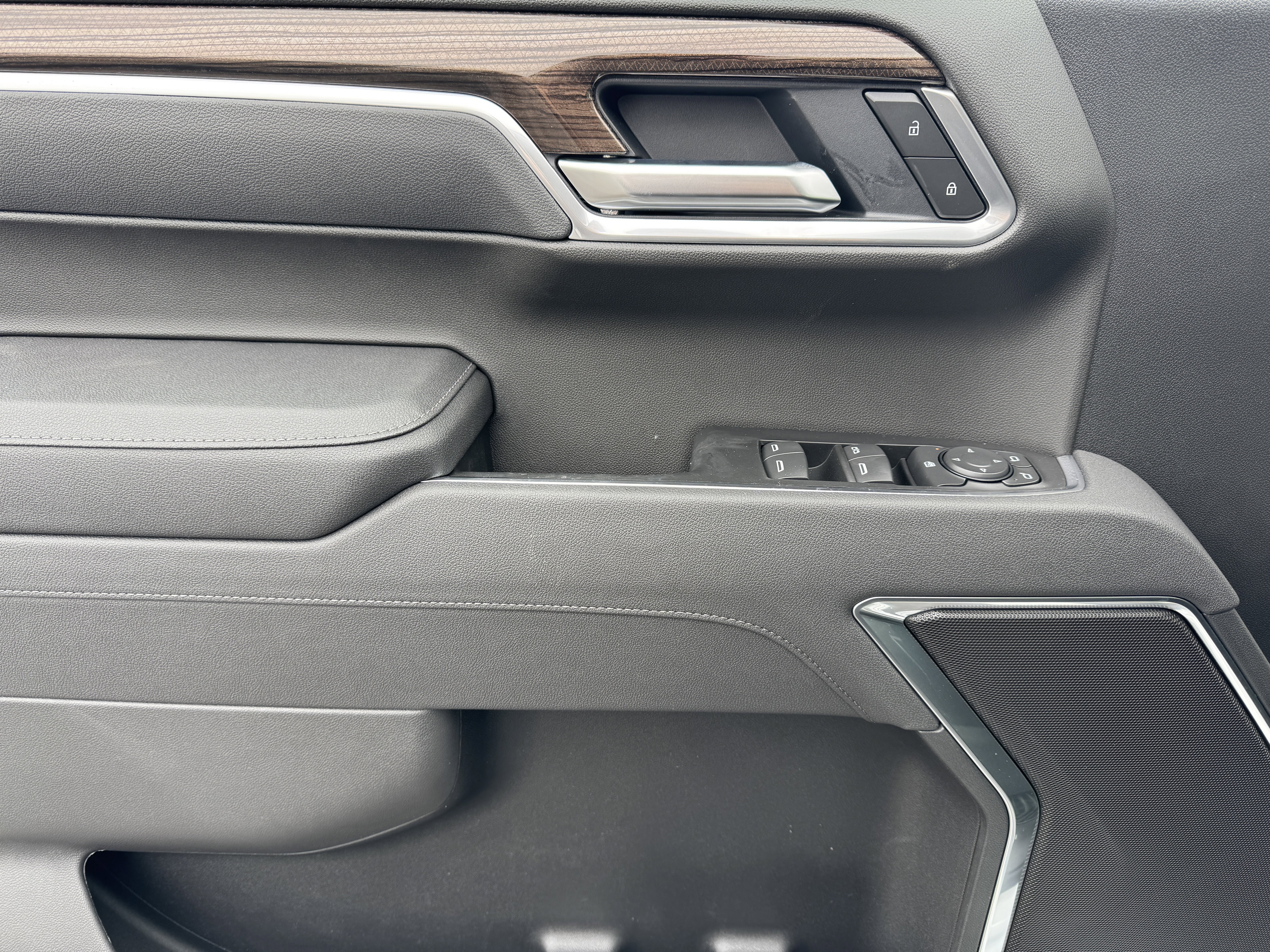 New 2026 Chevrolet Silverado 1500 LT w/ All Star Edition Plus image 10