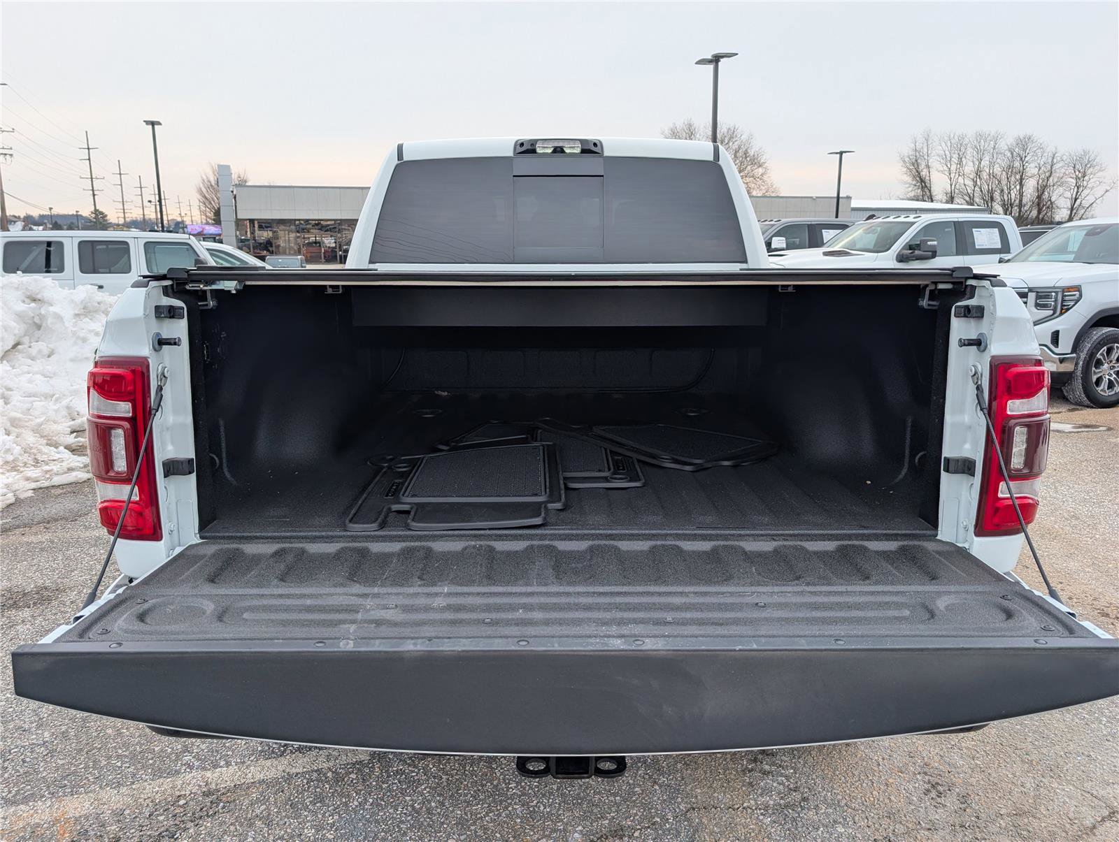 Used 2024 RAM 3500 Limited image 15