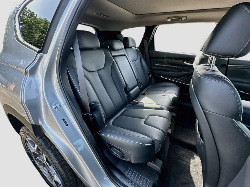 Used 2022 Hyundai Santa Fe Limited FWD image 28