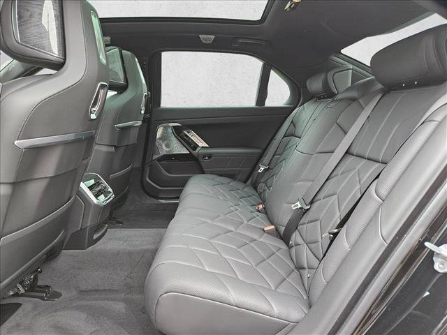 New 2026 BMW i7 eDrive50 w/ M Sport Package RWD image 15