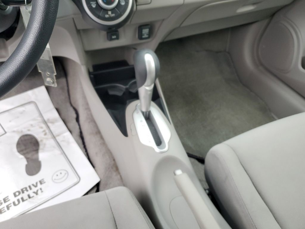 Used 2013 Honda Insight image 19