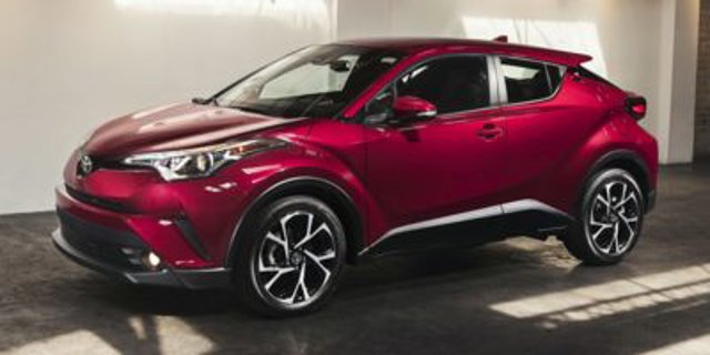 Used 2018 Toyota C-HR XLE image 1