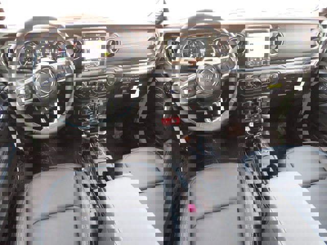 New 2023 Jeep Wrangler Rubicon w/ Steel Bumper Group image 31