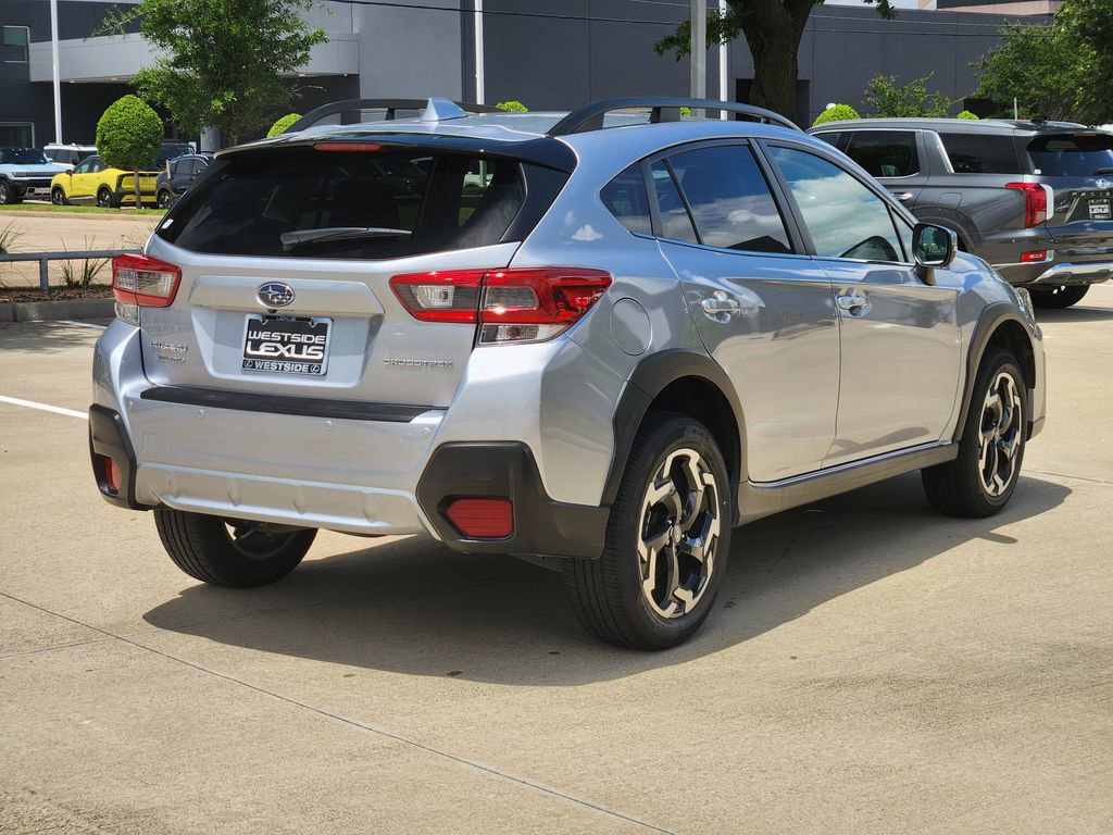 Used 2023 Subaru Crosstrek 2.5i Limited AWD/4WD image 7