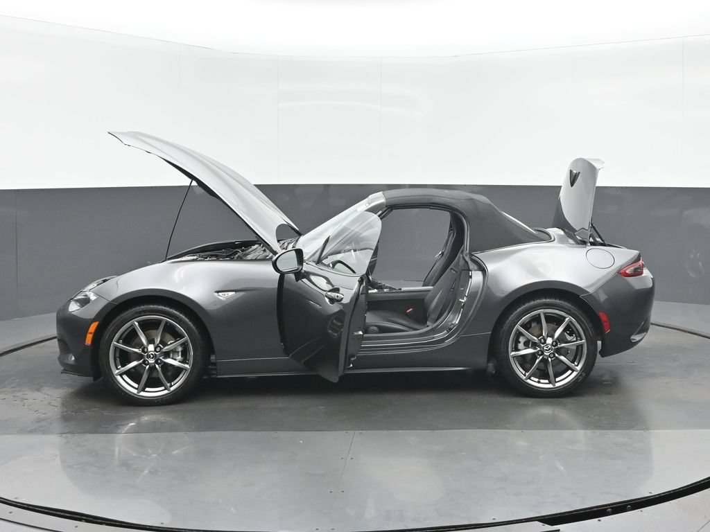 Used 2022 MAZDA MX-5 Miata Grand Touring w/ Weather Package RWD image 36