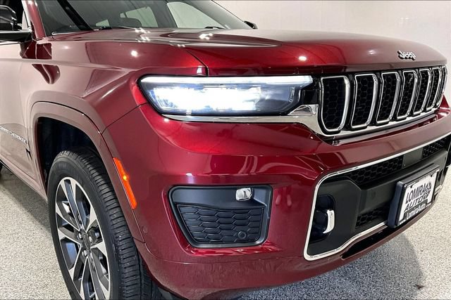 Used 2021 Jeep Grand Cherokee L Overland w/ Advanced Protech Group III AWD/4WD image 41