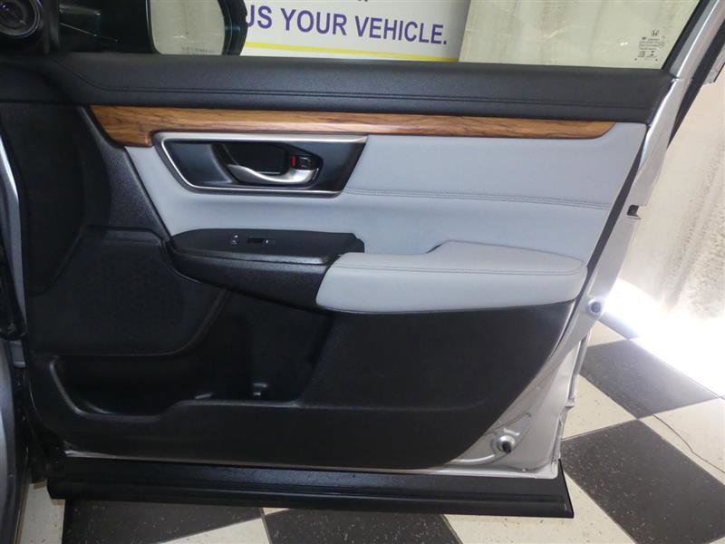 Used 2022 Honda CR-V Touring image 22