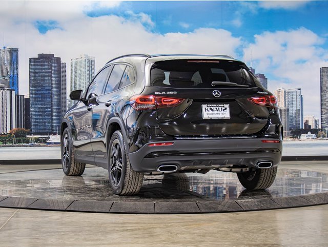 Certified 2021 Mercedes-Benz GLA 250 4MATIC image 9