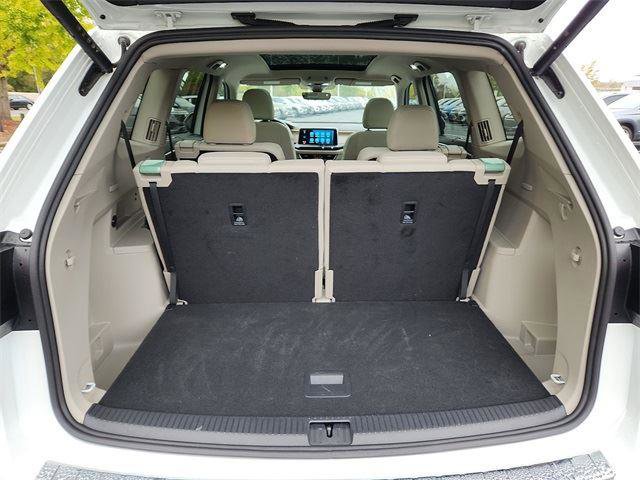 Certified 2025 Volkswagen Atlas SE w/ Panoramic Sunroof Package image 27